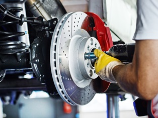 Brake Failure: Common Causes and Liable Parties